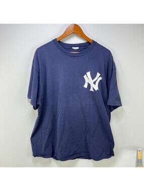 Vintage 90s New York Yankees Rivera Majestic T-Shirt 2XL